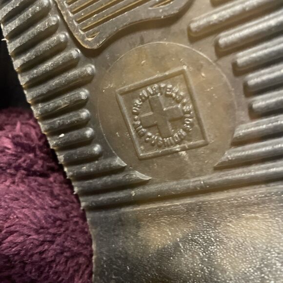 Dr. Martens Women's Flora Leather Chelsea Boot Size 7 Black Short Trendy Grunge - Picture 13 of 15